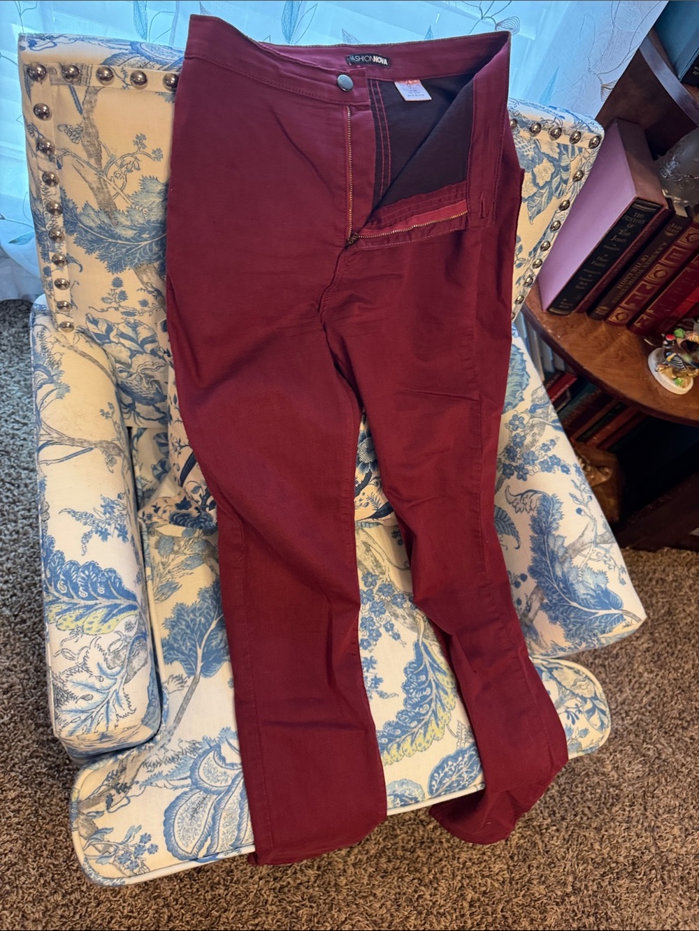Fashion Nova Women's Burgundy Stretch Pants Leggings Size 9